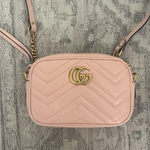 GG Marmont Mini Shoulder Bag - Picture 3 of 14